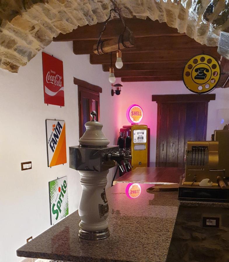 Il Santo Graal Villa Triora Buitenkant foto