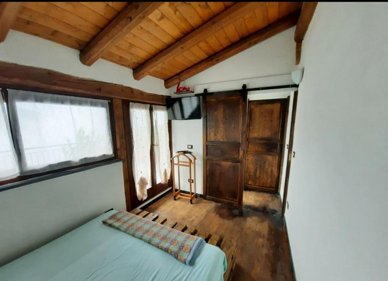 Il Santo Graal Villa Triora Buitenkant foto