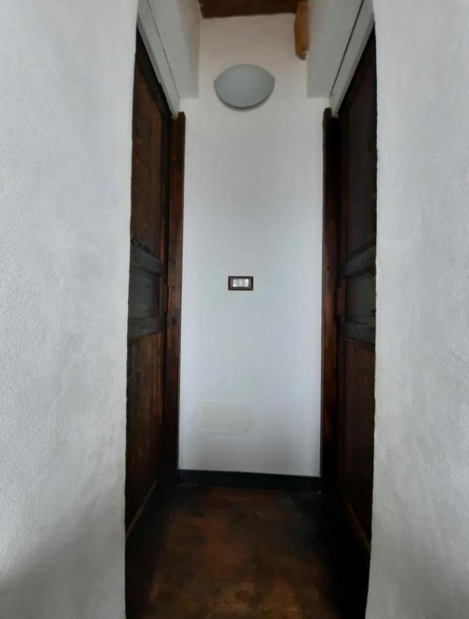 Il Santo Graal Villa Triora Buitenkant foto